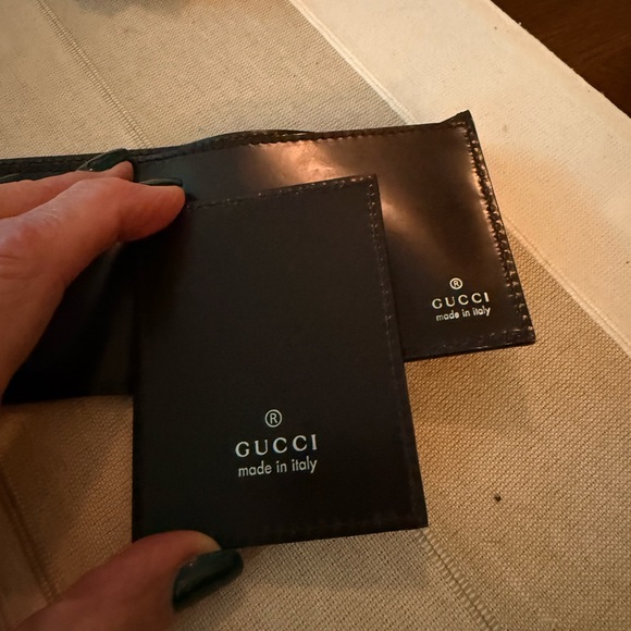 Vintage Gucci Baguette Bag with padlock - Picture 9 of 15